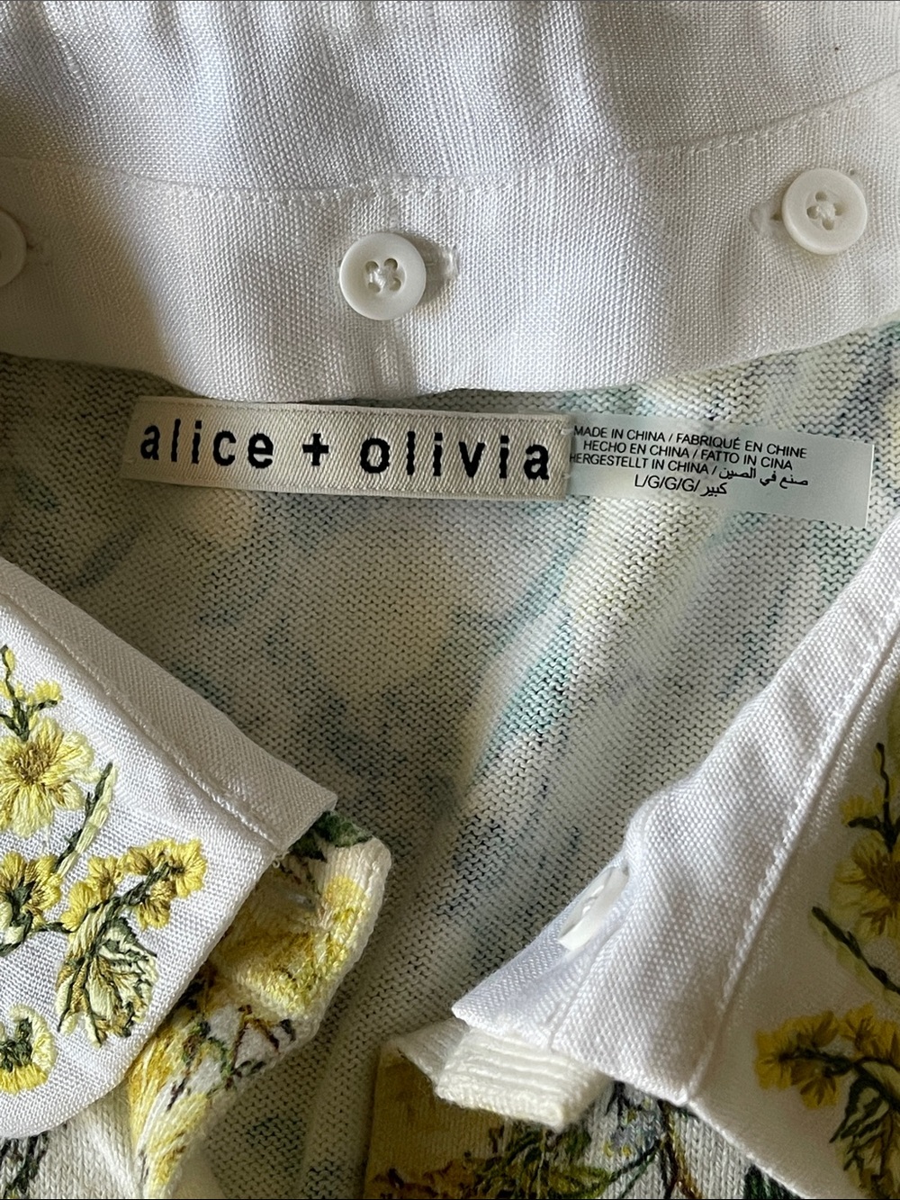 Alice + Olivia CARSON PRINTED CARDIGAN Fresh Air Butter Yellow Floral - Picture 9 of 11